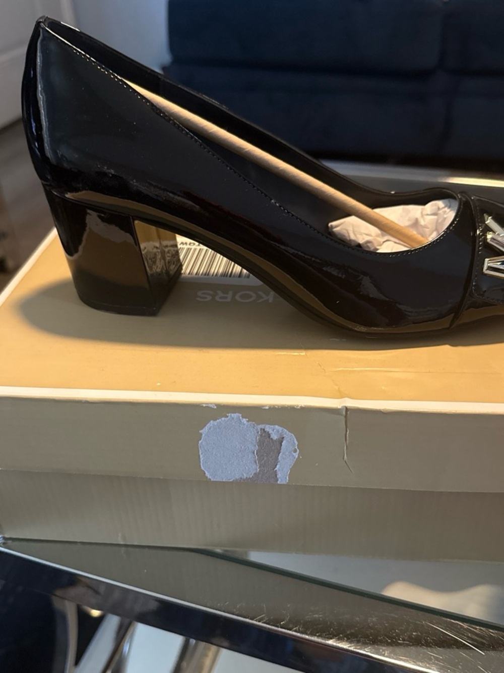 Women's Brown Low Heel Leather Pump - Picture 7 of 7
